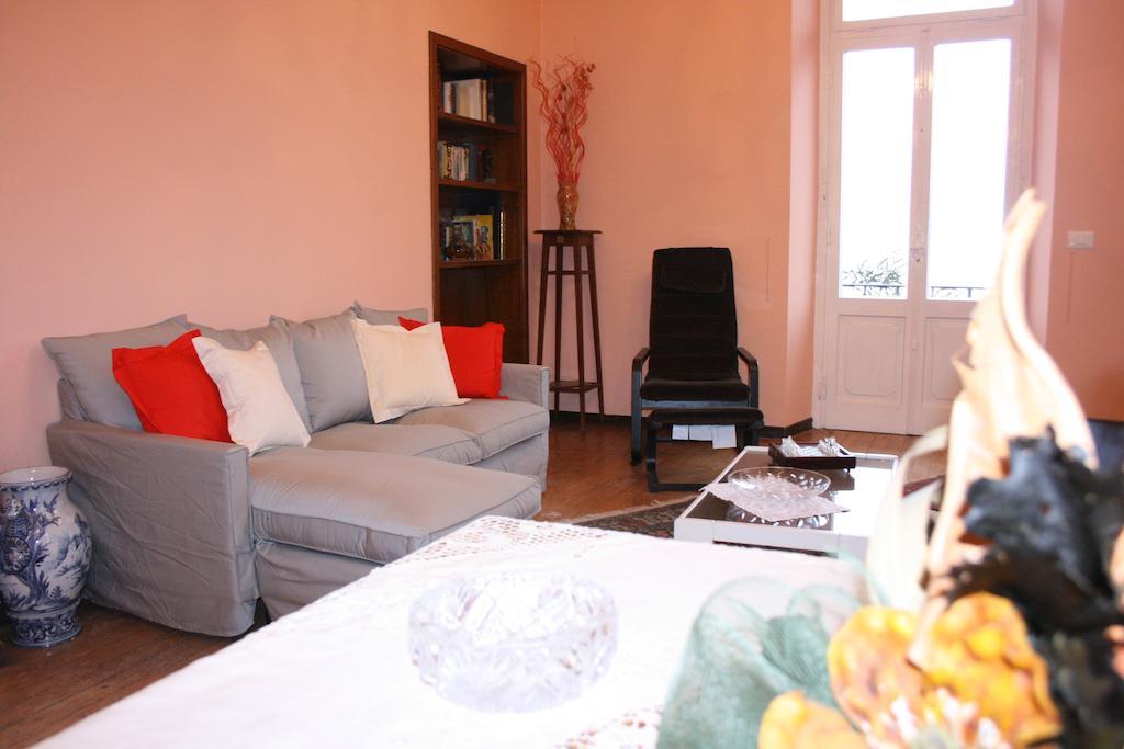Villa The Dreamers Argegno Room photo